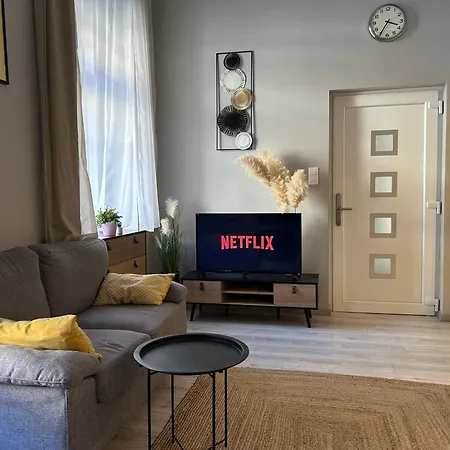 Appartement Majestic Loft With Two Bedroom By The Synagogue